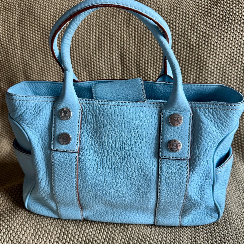 NWT MICHAEL KORS BEAUTIFUL POWDER BLUE HANDBAG